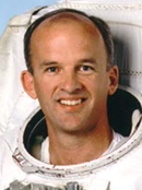 Col. Williams served as flight engineer and lead space walker for STS-101 Atlantis (May 19-29, 2000).